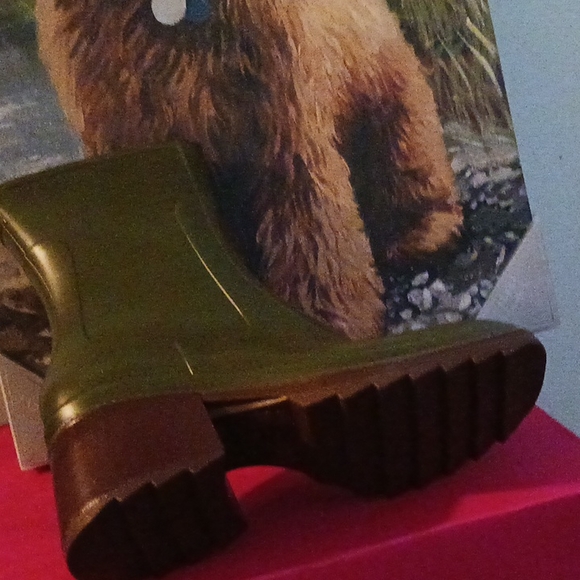 EGO - Picture 3 of 3